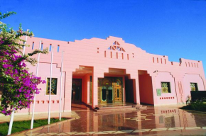 Отель Sol Y Mar Pioneers  Al Khārijah